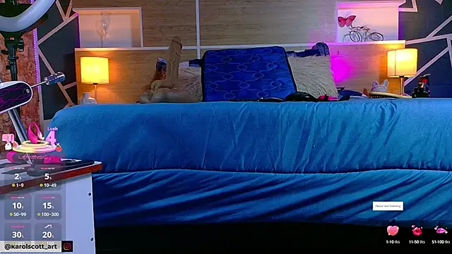 Snapshot of KAROL-SCOTT chatting on October 2025 07:55:01 PM KAROL-SCOTT online show from October 2025 07:55:01 PM