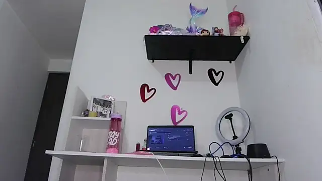 Snapshot of ari_sexy1 chatting on September 2025 02:28:01 AM ari sexy1 online show from September 2025 02:28:01 AM