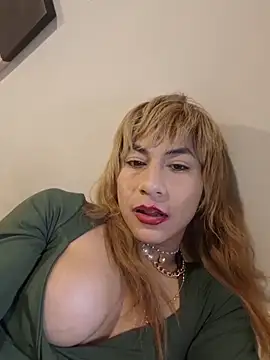 Evehampy online show from October 2025 12:22:01 AM