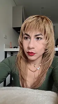 Evehampy online show from October 2025 06:20:01 PM