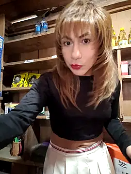 Evehampy online show from March 2026 06:09:02 PM