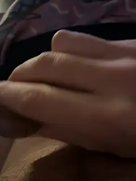 alieno27 online show from January 2025 08:37:02 PM