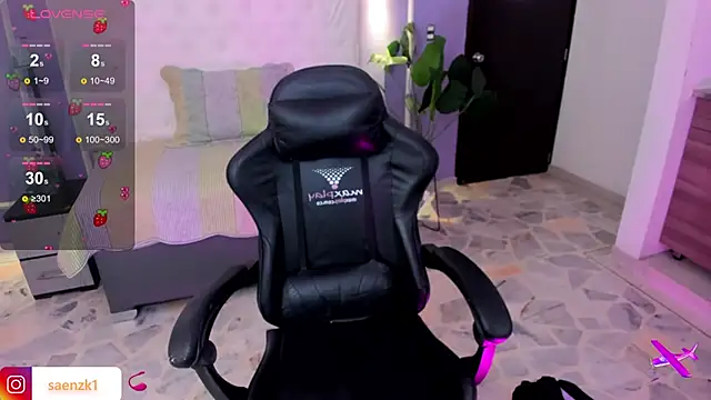 martinasaez online show from March 2026 01:12:01 PM