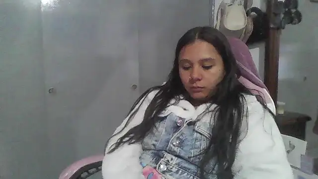 Charis 21 online show from May 2026 03:10:01 AM