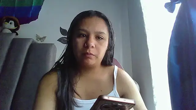 Charis 21 online show from April 2026 05:26:01 PM