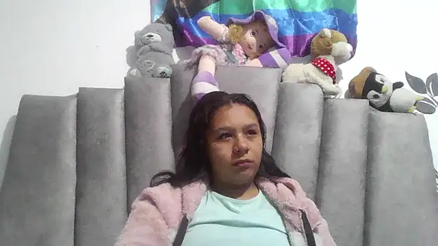 Charis 21 online show from April 2026 11:14:01 AM