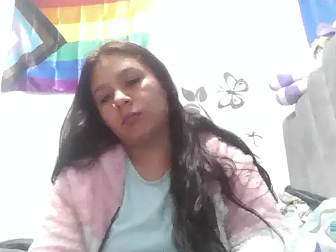 Charis 21 online show from April 2026 11:20:02 PM