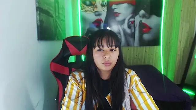 Charis 21 online show from September 2025 04:46:02 AM