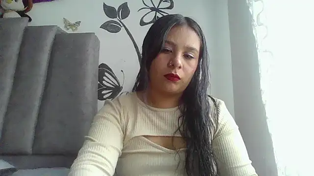 Charis 21 online show from April 2026 06:12:01 PM