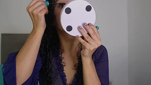 Snapshot of angela__98 chatting on November 2025 09:26:01 PM angela 98 online show from November 2025 09:26:01 PM