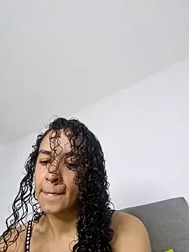 angela  98 online show from December 2025 11:23:02 AM