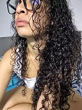 angela  98 online show from April 2026 12:31:02 PM