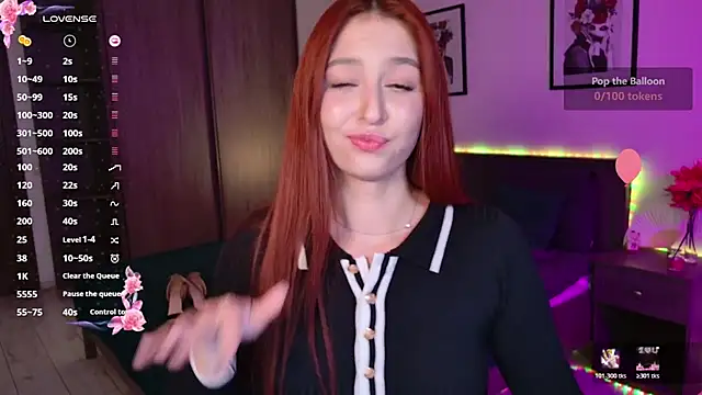 Snapshot of EleanorePeach chatting on November 2025 06:08:01 PM EleanorePeach online show from November 2025 06:08:01 PM