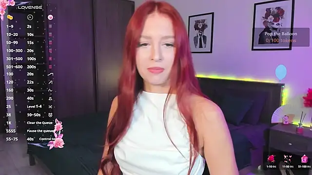 Snapshot of EleanorePeach chatting on September 2025 01:10:02 PM EleanorePeach online show from September 2025 01:10:02 PM