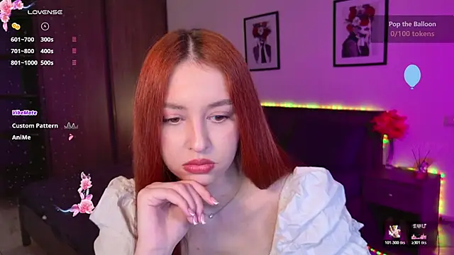 Snapshot of EleanorePeach chatting on February 2026 02:33:01 PM EleanorePeach online show from February 2026 02:33:01 PM