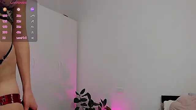 YourSweetSinn online show from December 2025 06:50:02 PM