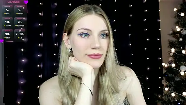 Lilianna Just online show from December 2024 05:37:02 PM