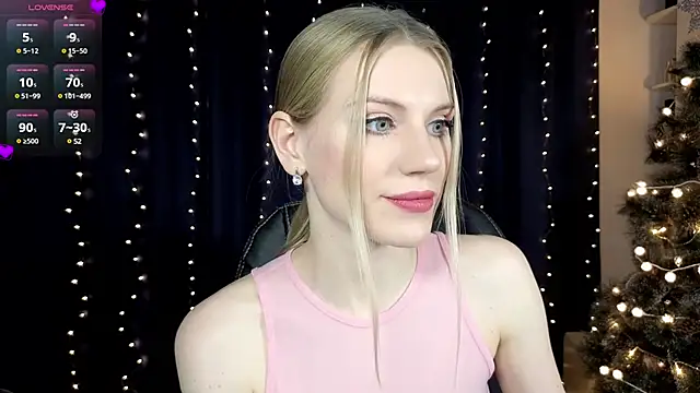 Lilianna Just online show from December 2024 03:06:02 PM