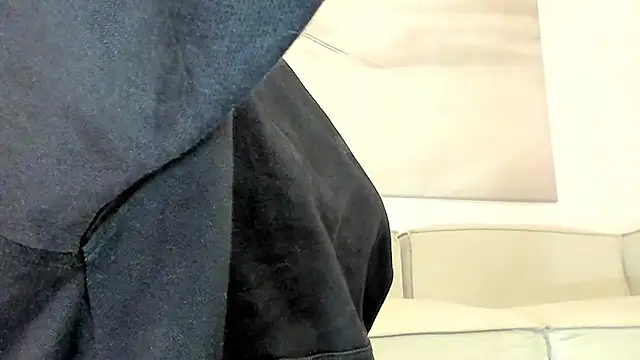 Snapshot of Apotheosis01 chatting on December 2025 10:43:02 AM Apotheosis01 online show from December 2025 10:43:02 AM