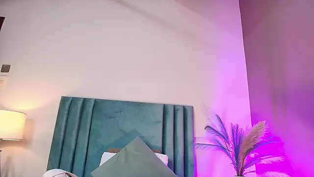 NoraDasilva online show from October 2025 12:54:02 AM