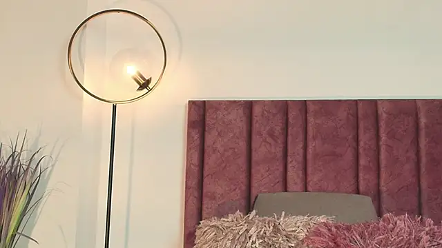 NoraDasilva online show from October 2025 12:33:02 AM