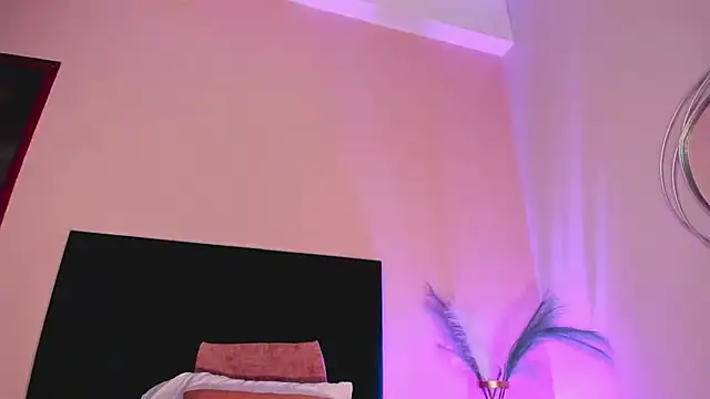 NoraDasilva online show from November 2025 12:47:01 AM