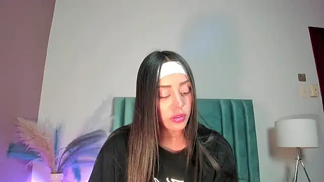 NoraDasilva online show from February 2026 11:15:01 PM