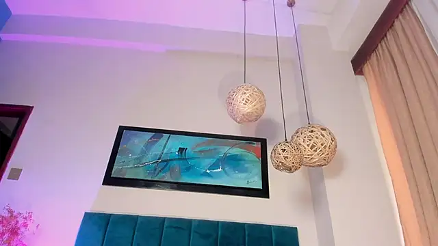 NoraDasilva online show from December 2025 02:08:02 PM