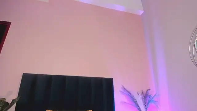 NoraDasilva online show from December 2025 12:42:01 AM