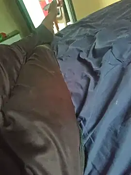 Snapshot of Newyork-couple chatting on November 2025 07:45:01 AM Newyork-couple online show from November 2025 07:45:01 AM