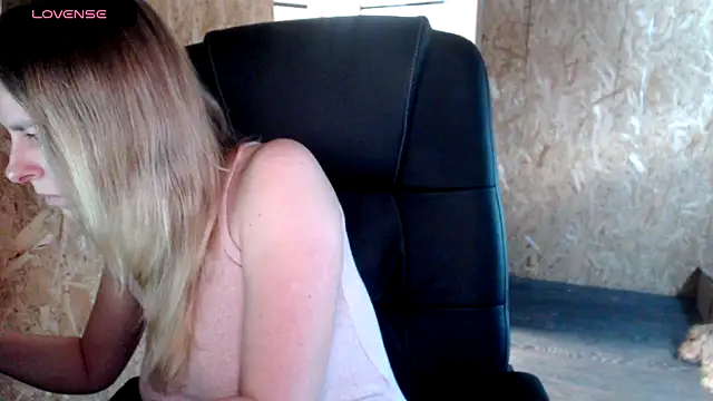 Snapshot of las_sweet chatting on July 2026 01:00:02 PM las sweet online show from July 2026 01:00:02 PM