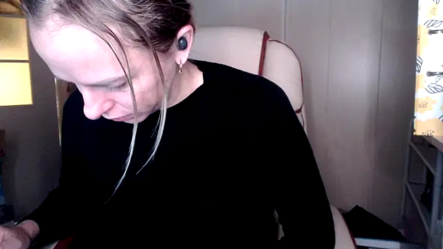 las sweet online show from October 2025 10:58:01 AM