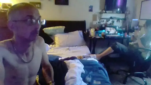ThickStickly1 online show from June 2026 01:53:01 PM