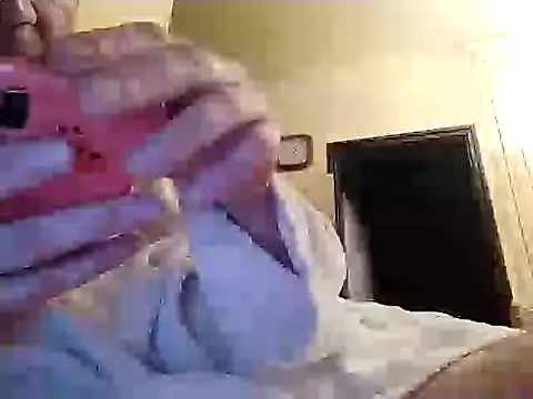 Snapshot of popperspair chatting on January 2025 12:39:02 AM popperspair online show from January 2025 12:39:02 AM