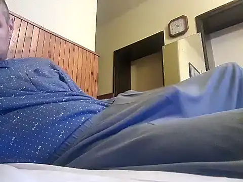 Snapshot of popperspair chatting on December 2024 12:57:02 AM popperspair online show from December 2024 12:57:02 AM