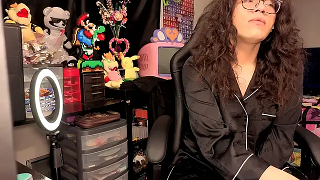 ShinyCherub online show from September 2025 11:37:02 AM