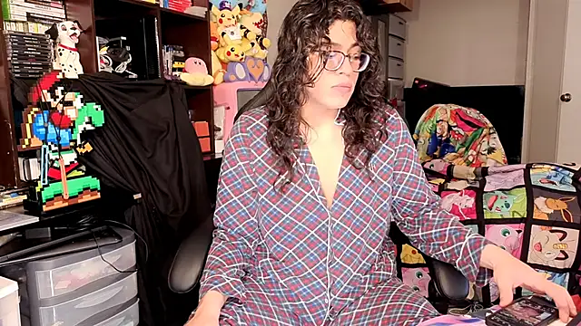 Snapshot of ShinyCherub chatting on January 2026 11:03:02 AM ShinyCherub online show from January 2026 11:03:02 AM