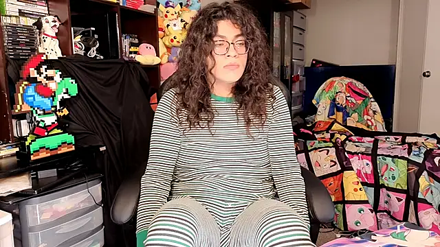 Snapshot of ShinyCherub chatting on January 2026 05:11:01 AM ShinyCherub online show from January 2026 05:11:01 AM