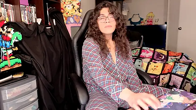 Snapshot of ShinyCherub chatting on February 2026 02:26:01 PM ShinyCherub online show from February 2026 02:26:01 PM