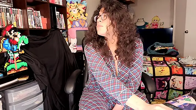 Snapshot of ShinyCherub chatting on March 2026 05:48:01 AM ShinyCherub online show from March 2026 05:48:01 AM