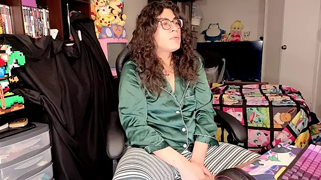 Snapshot of ShinyCherub chatting on February 2026 02:38:02 PM ShinyCherub online show from February 2026 02:38:02 PM