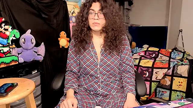 Snapshot of ShinyCherub chatting on December 2025 03:00:02 AM ShinyCherub online show from December 2025 03:00:02 AM