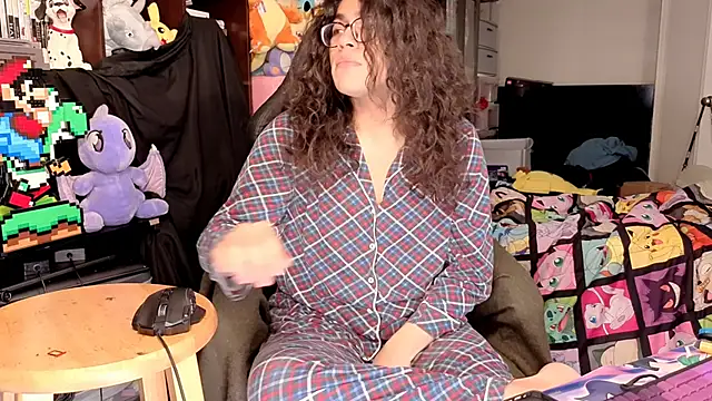 Snapshot of ShinyCherub chatting on January 2026 07:09:01 PM ShinyCherub online show from January 2026 07:09:01 PM