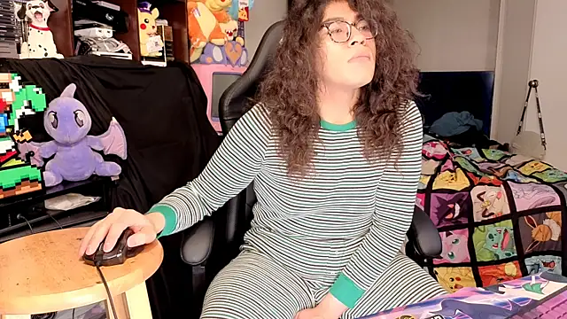 Snapshot of ShinyCherub chatting on January 2026 08:09:01 AM ShinyCherub online show from January 2026 08:09:01 AM