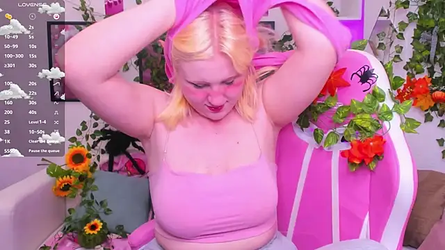 art lovee online show from November 2025 12:15:02 AM