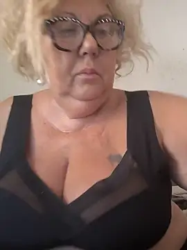 Merilulla online show from May 2026 01:52:02 PM