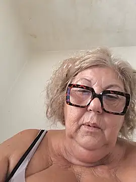 Merilulla online show from July 2026 12:13:01 PM