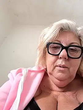 Merilulla online show from October 2025 11:42:01 AM