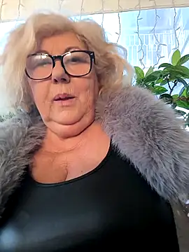 Merilulla online show from November 2025 03:02:01 PM