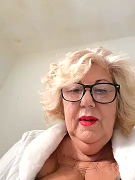 Merilulla online show from November 2025 02:10:02 PM